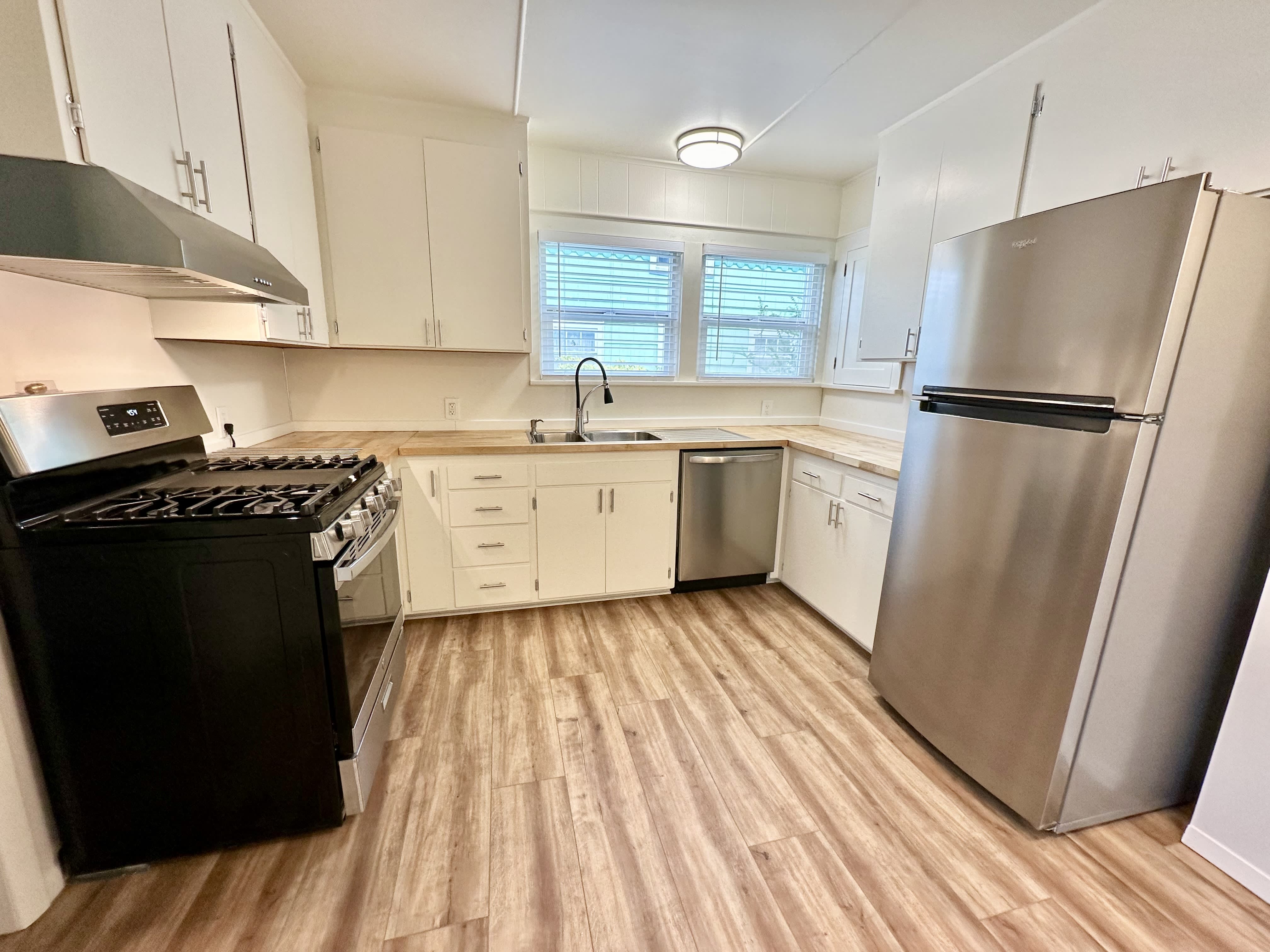 1216 12th Street – photo 1