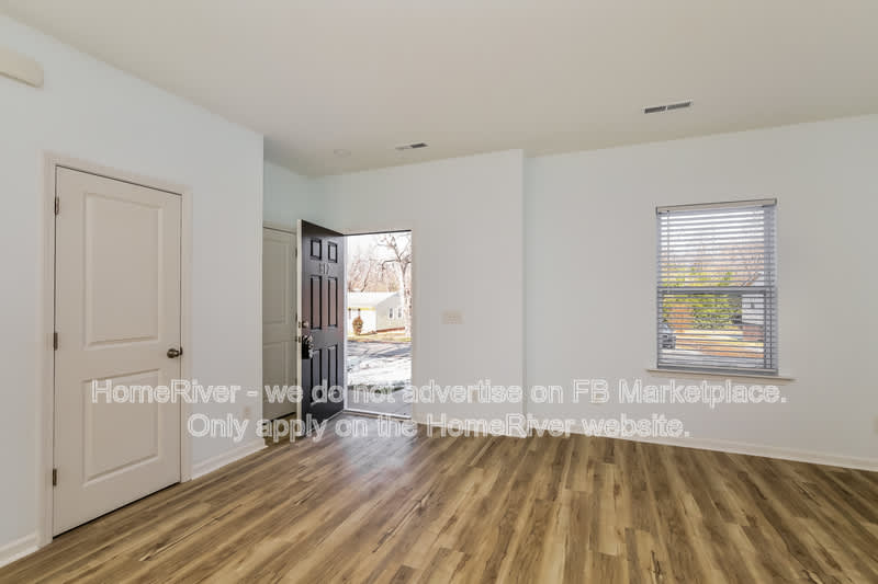 817 Chandler Ave – photo 3