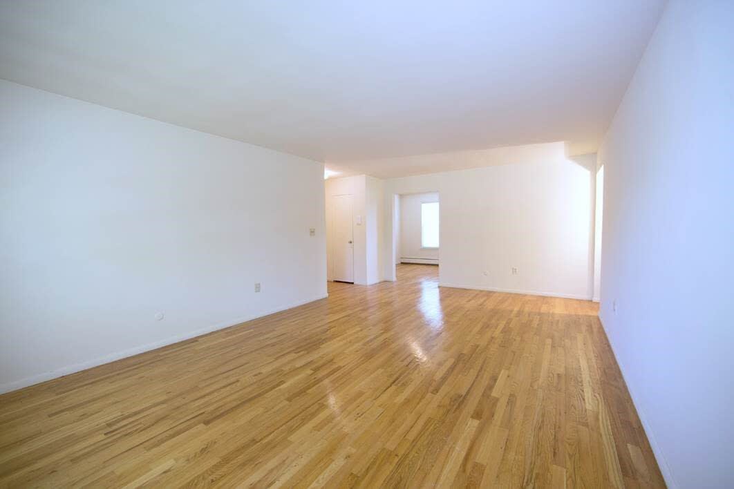 Spring Brooke Apartments – photo 4