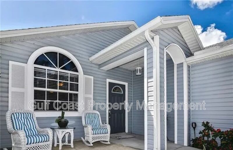 11652 PAWLEY AVE – photo 1