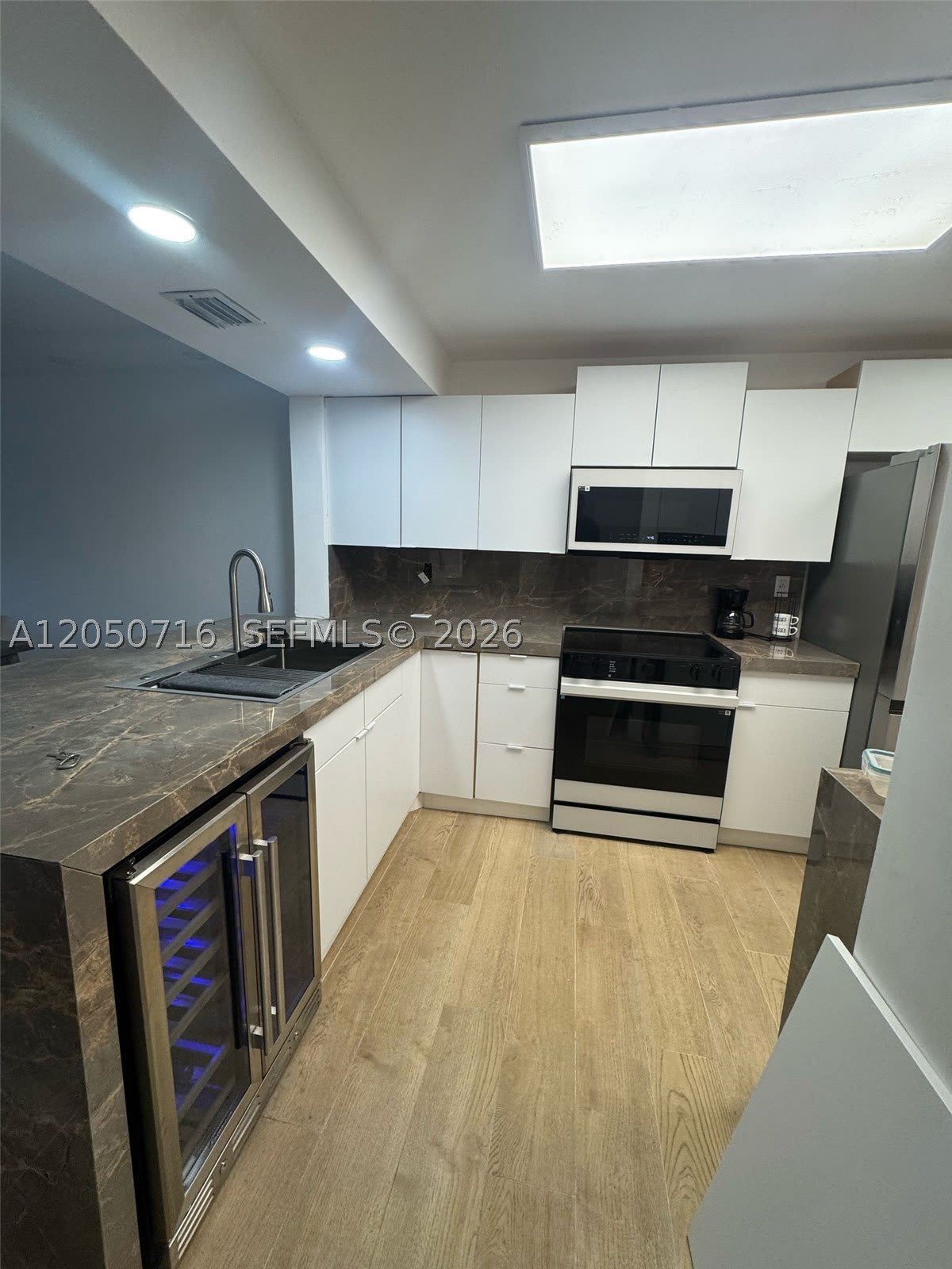 10044 S Ocean Dr – photo 2