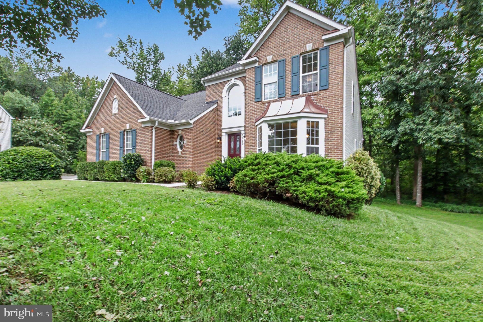 3915 CARLYLE Court – photo 1