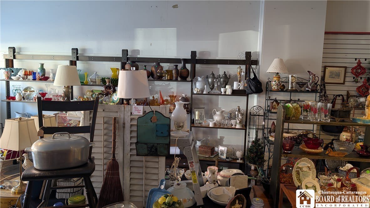 44 E Main Street – photo 5