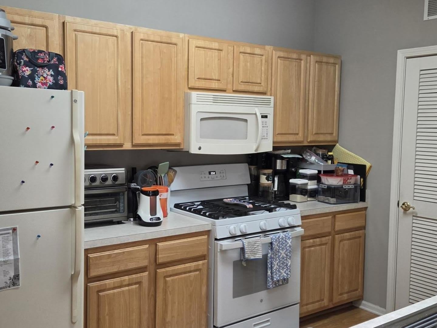 1259 W Lake Street – photo 2