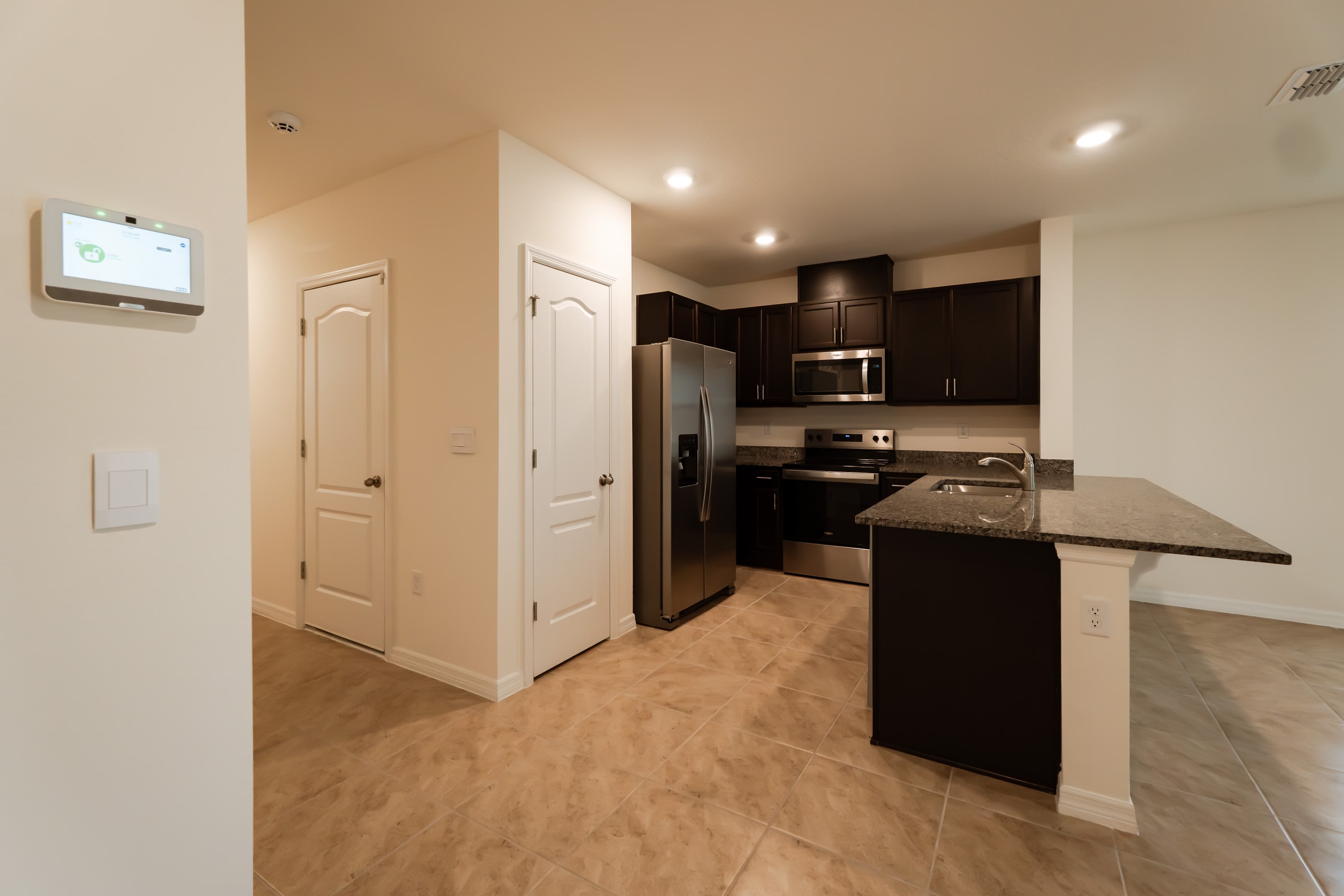 2331 Gifford Drive – photo 2