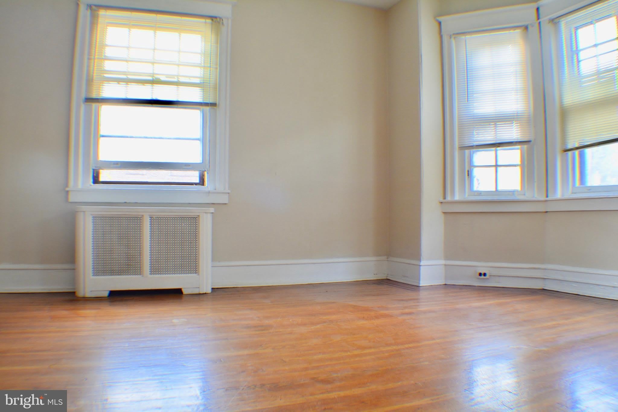 510 W MANHEIM Street – photo 5