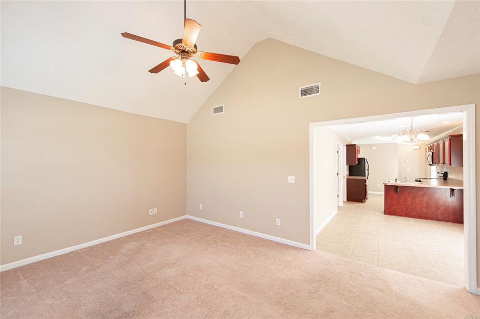 6317 Burbank Crossing Loop – photo 5