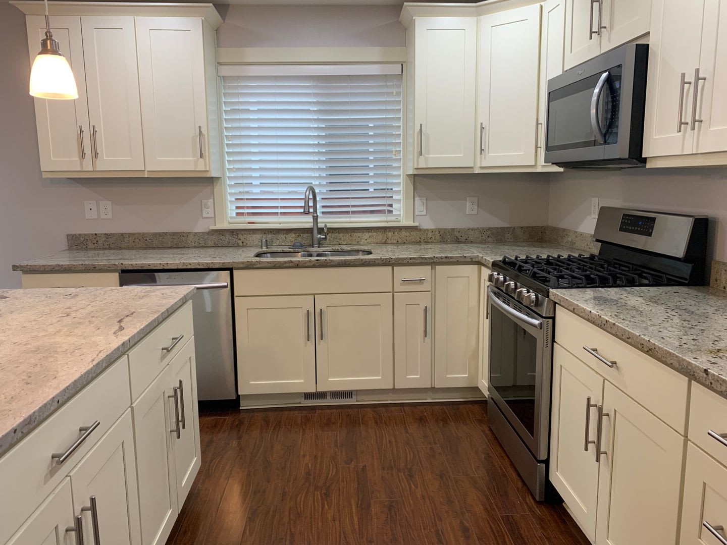 Lovely 3 bedroom Home at end of cul-de-sac – photo 3