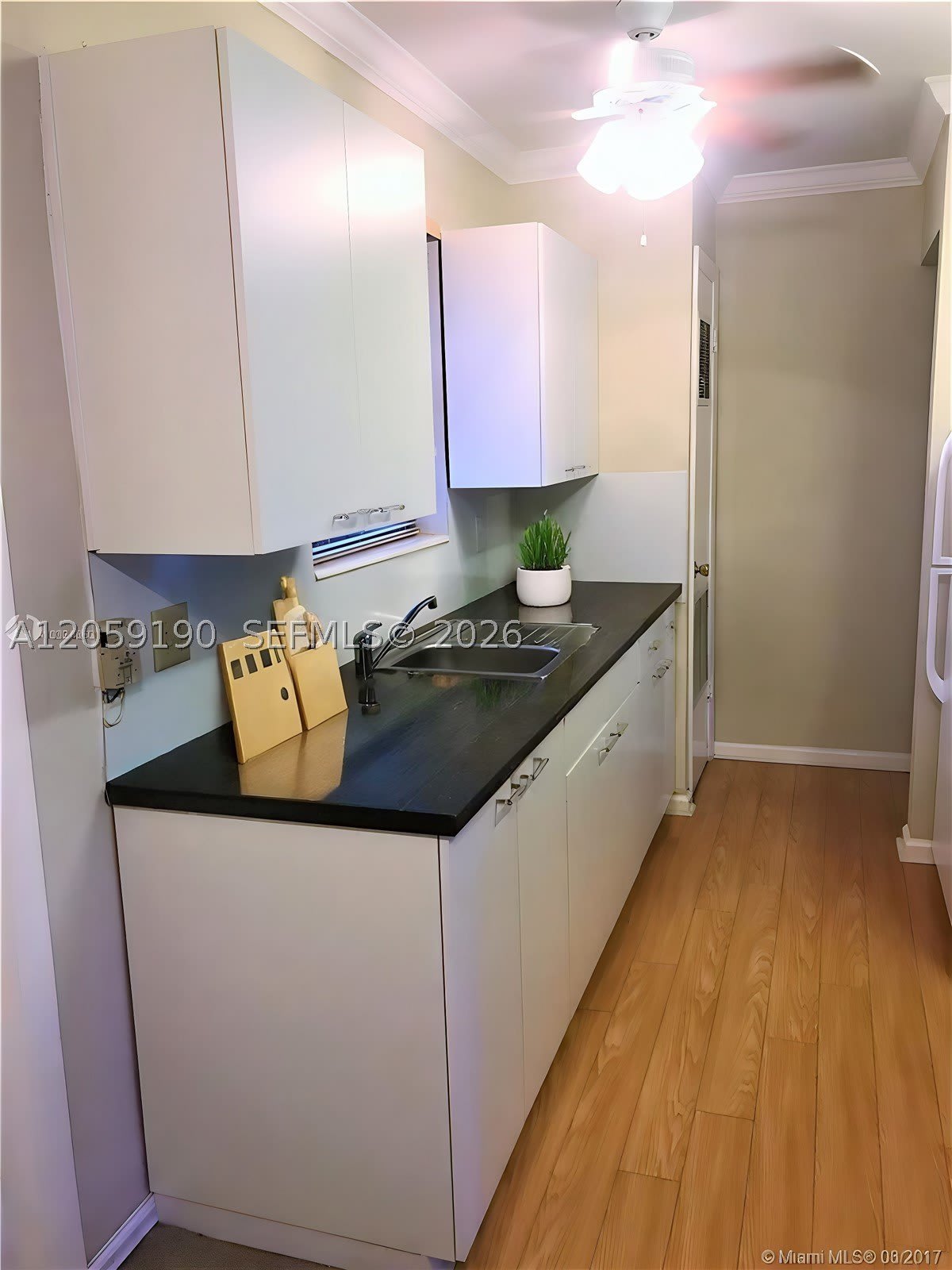 2236 Jackson St – photo 2