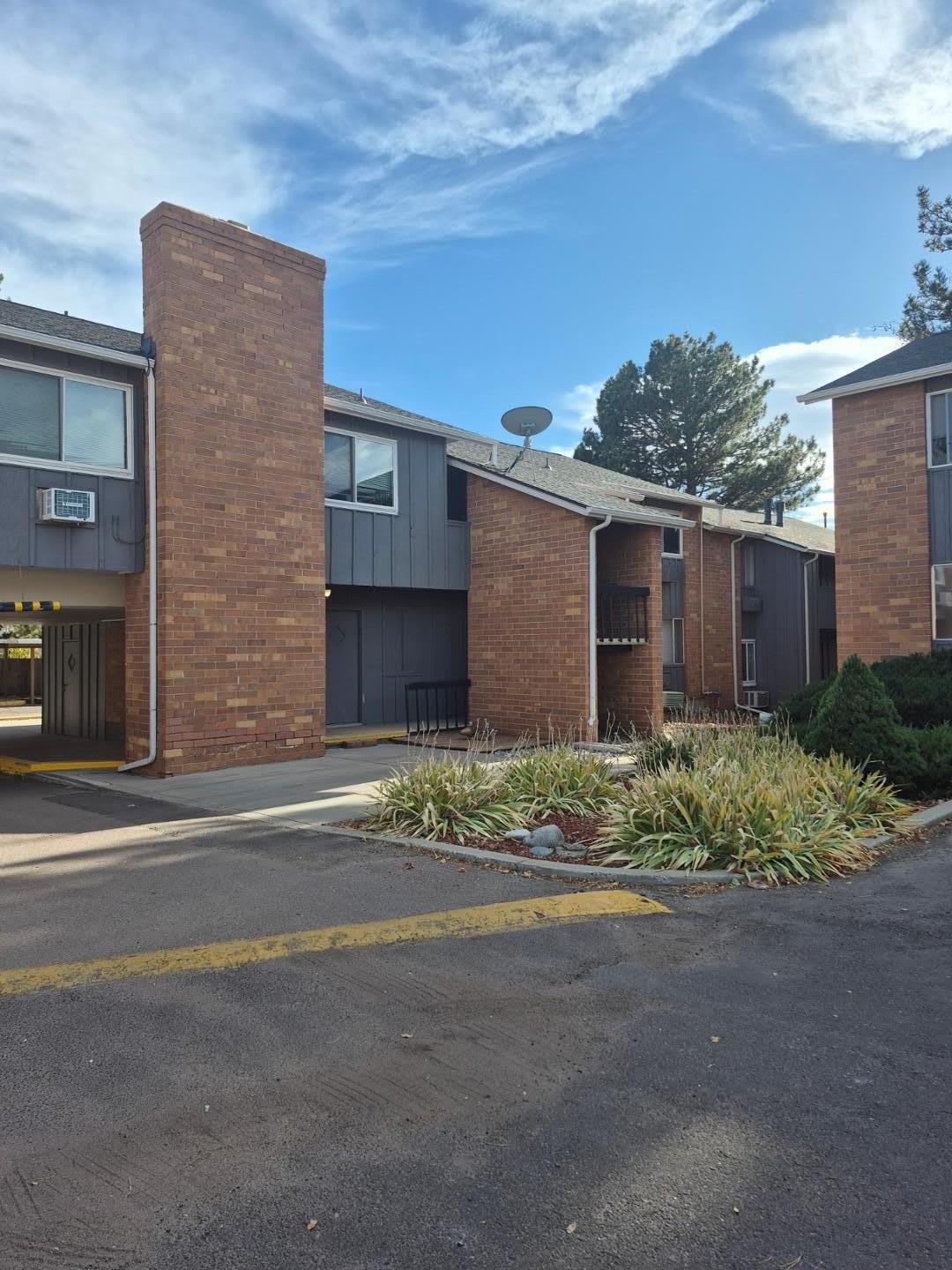 1625 N Murray Boulevard – photo 1