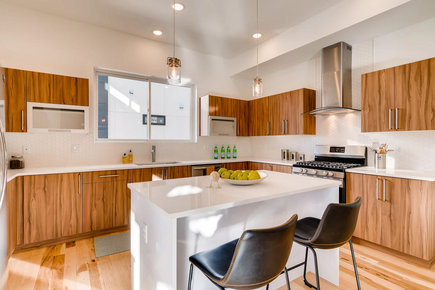 2258 W Powers Ave – photo 3
