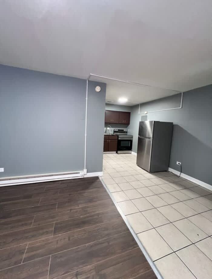 8627 South Ingleside Avenue – photo 1