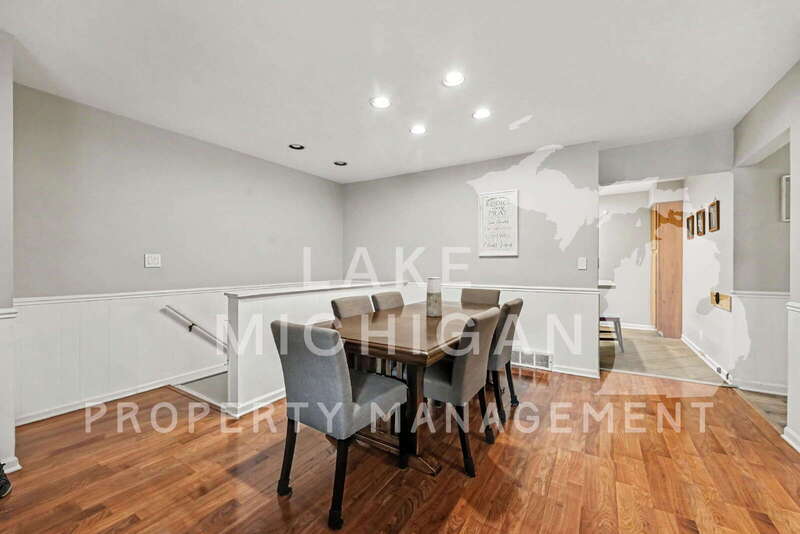 515 Maryland Ave NE – photo 4
