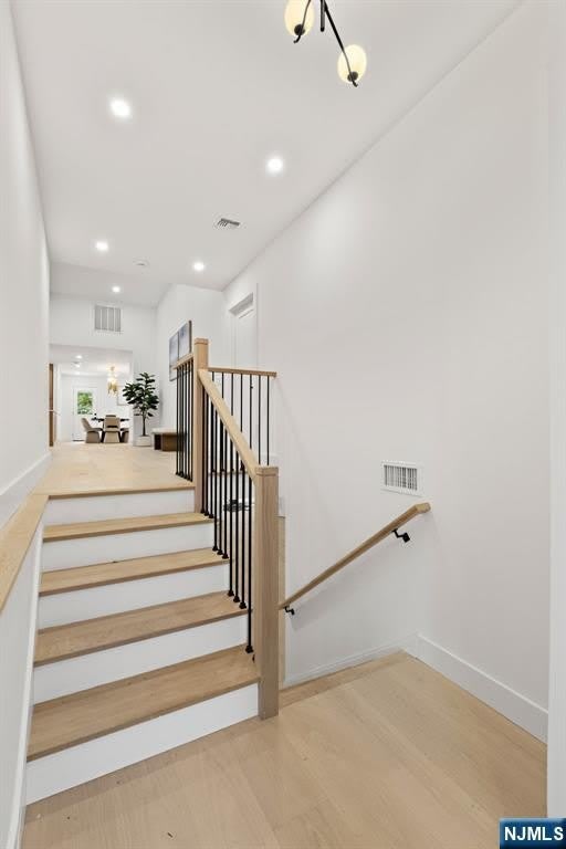 14 Chestnut Avenue – photo 5