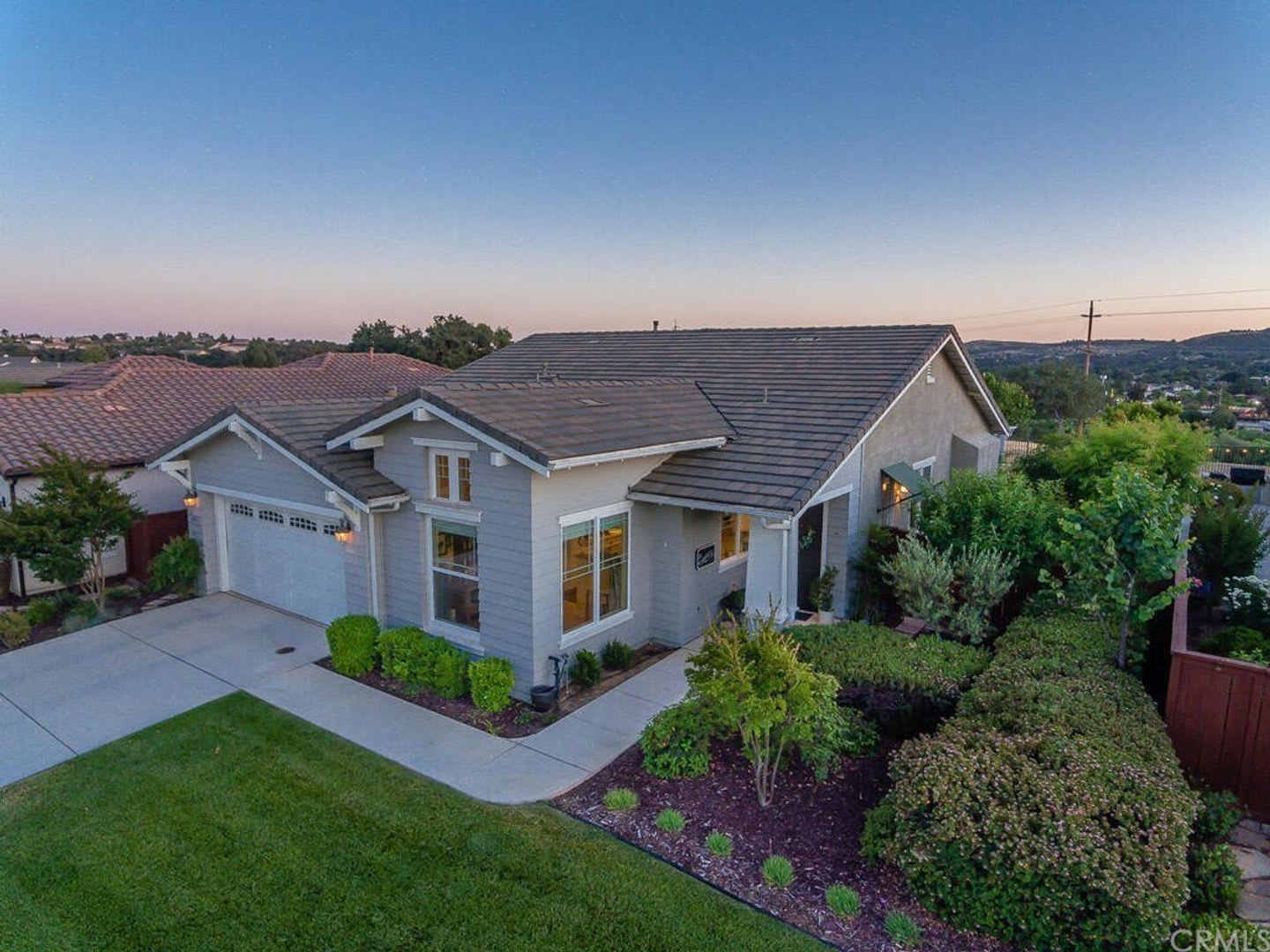 3 BEDROOM 2 BATH HOME IN THE VINTAGE AT RIVER OAKS 55+ SENIOR COMMUNITY * MUST BE 55 OR OLDER* – photo 1