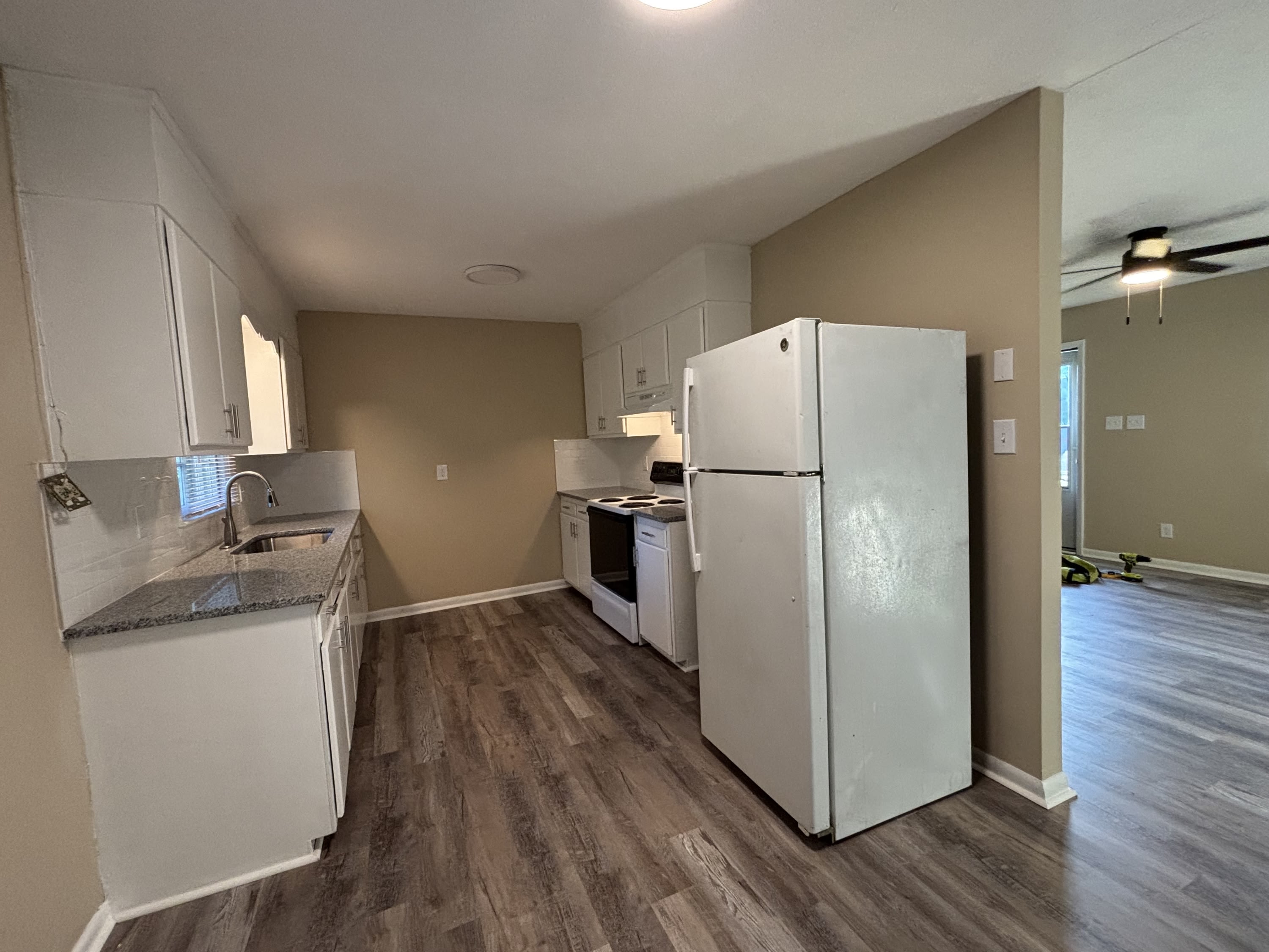 4849 Rosehill Road – photo 5