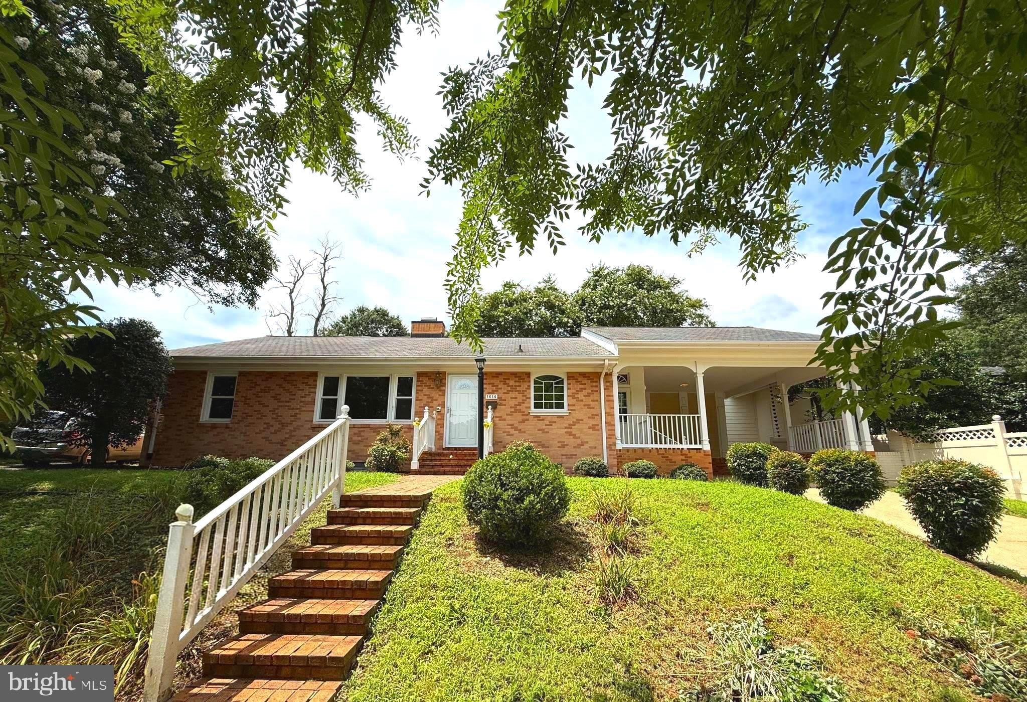 1614 LITTLEPAGE Street – photo 1