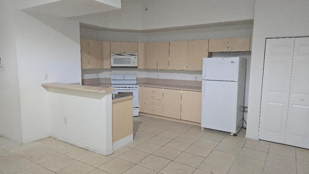 2801 RIVERSIDE Drive – photo 2