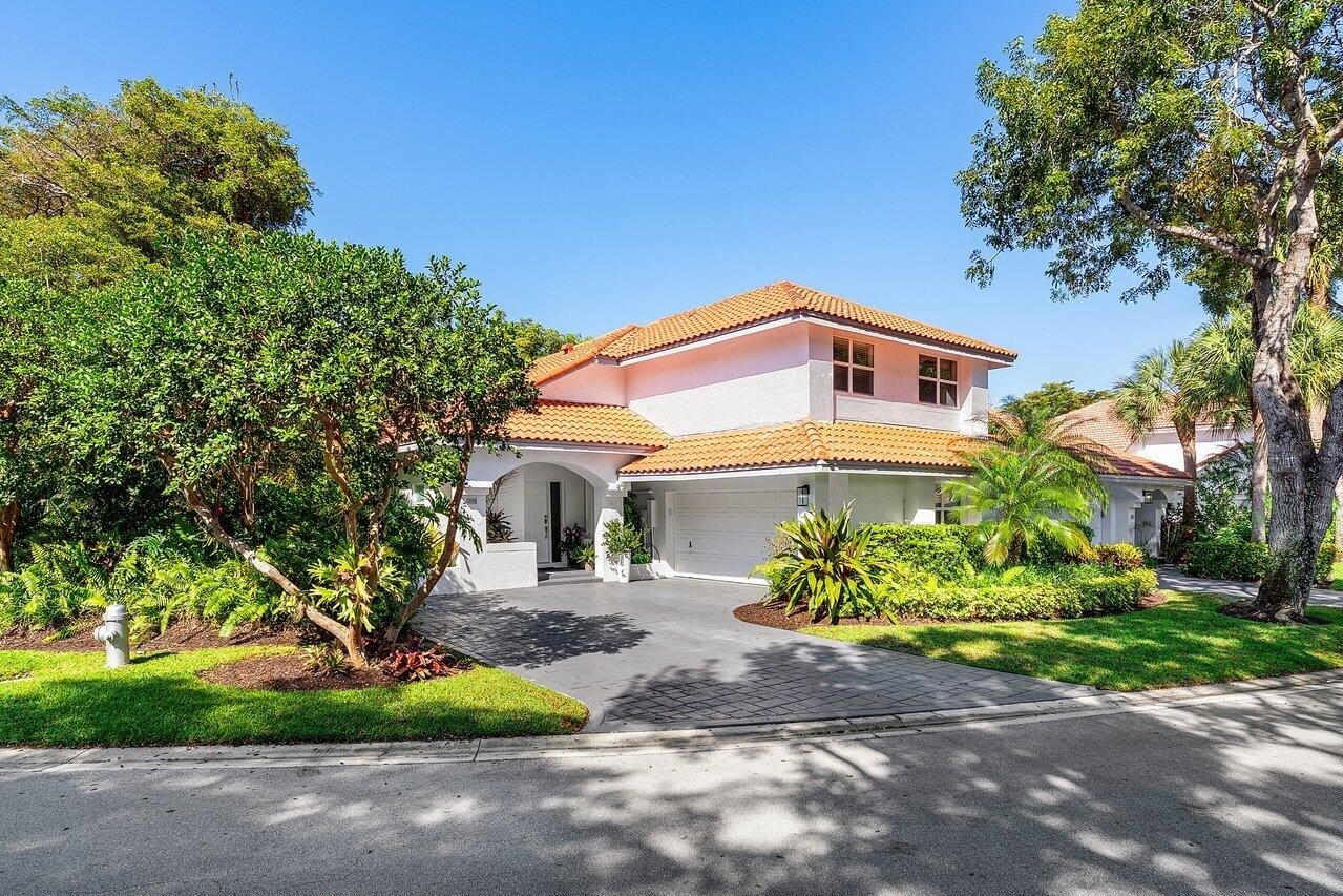 2093 NW 52nd Street – photo 2