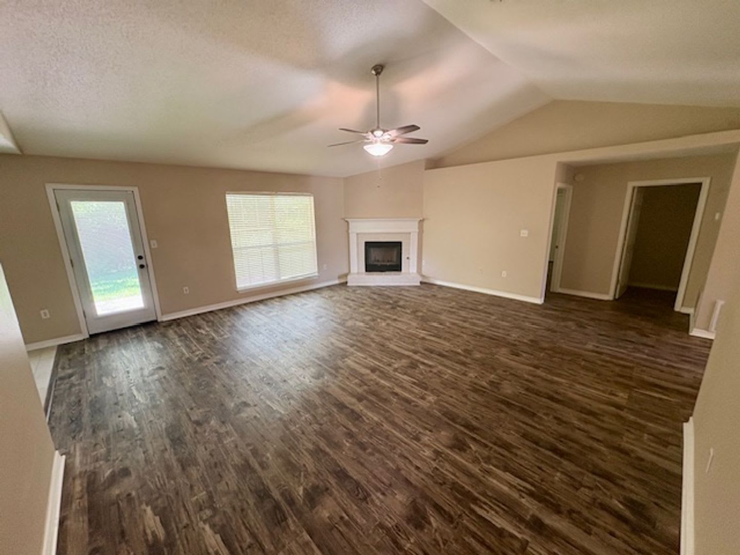 3-Bedroom Home for Rent in Indian Woods – photo 4