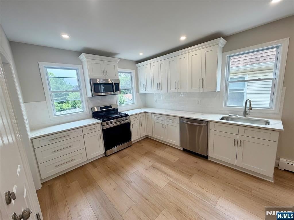 35 Claremont – photo 1