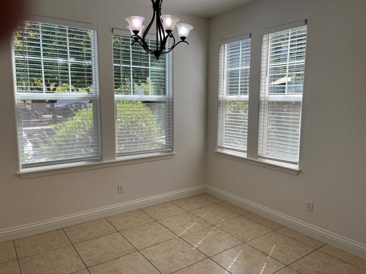 4058 Calloway Drive – photo 4