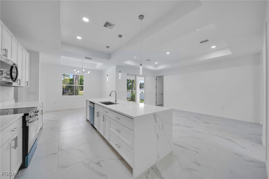312 Harrison Drive – photo 5