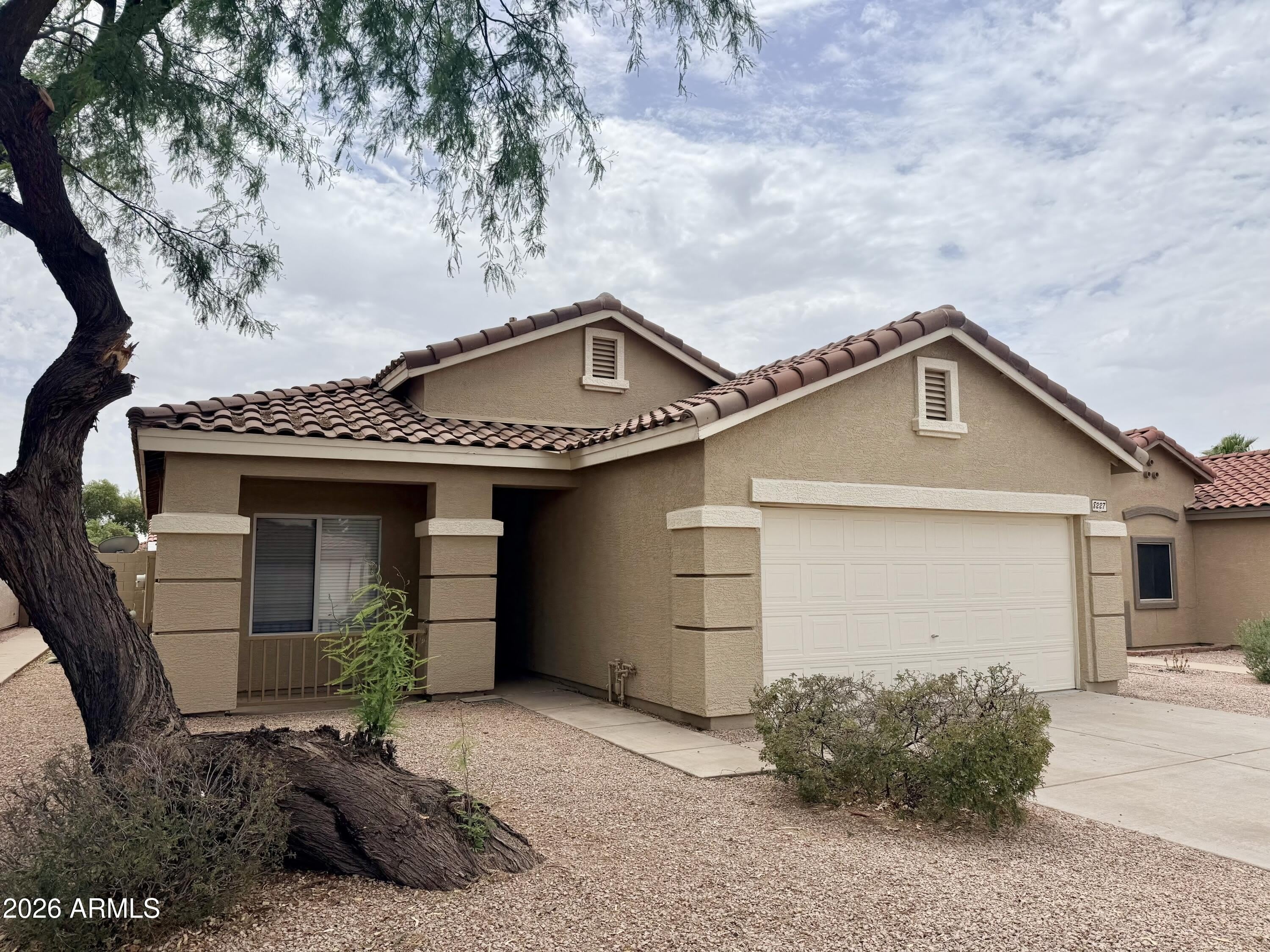8227 E OSAGE Avenue – photo 2