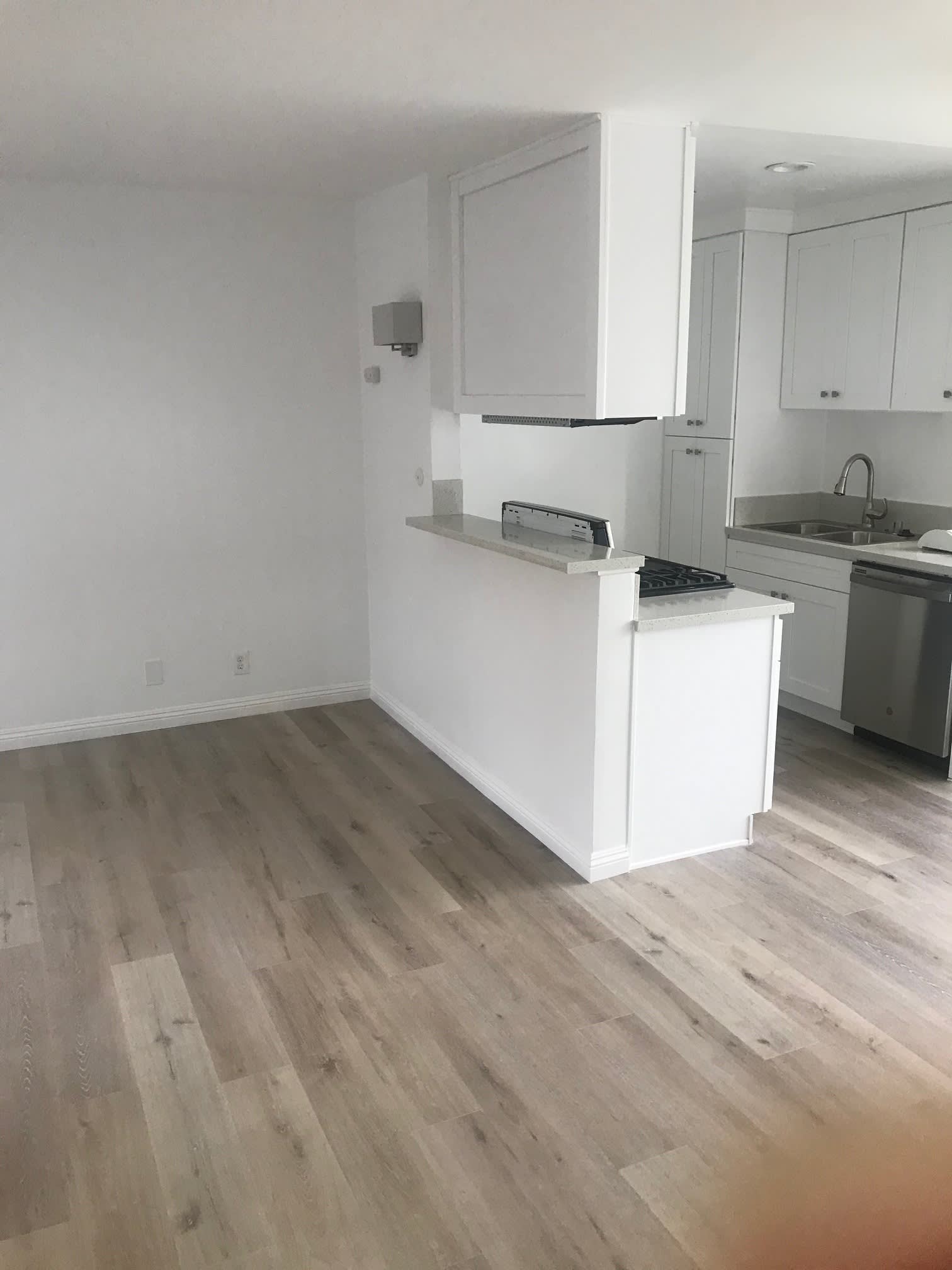 324 West Imperial Avenue – photo 2