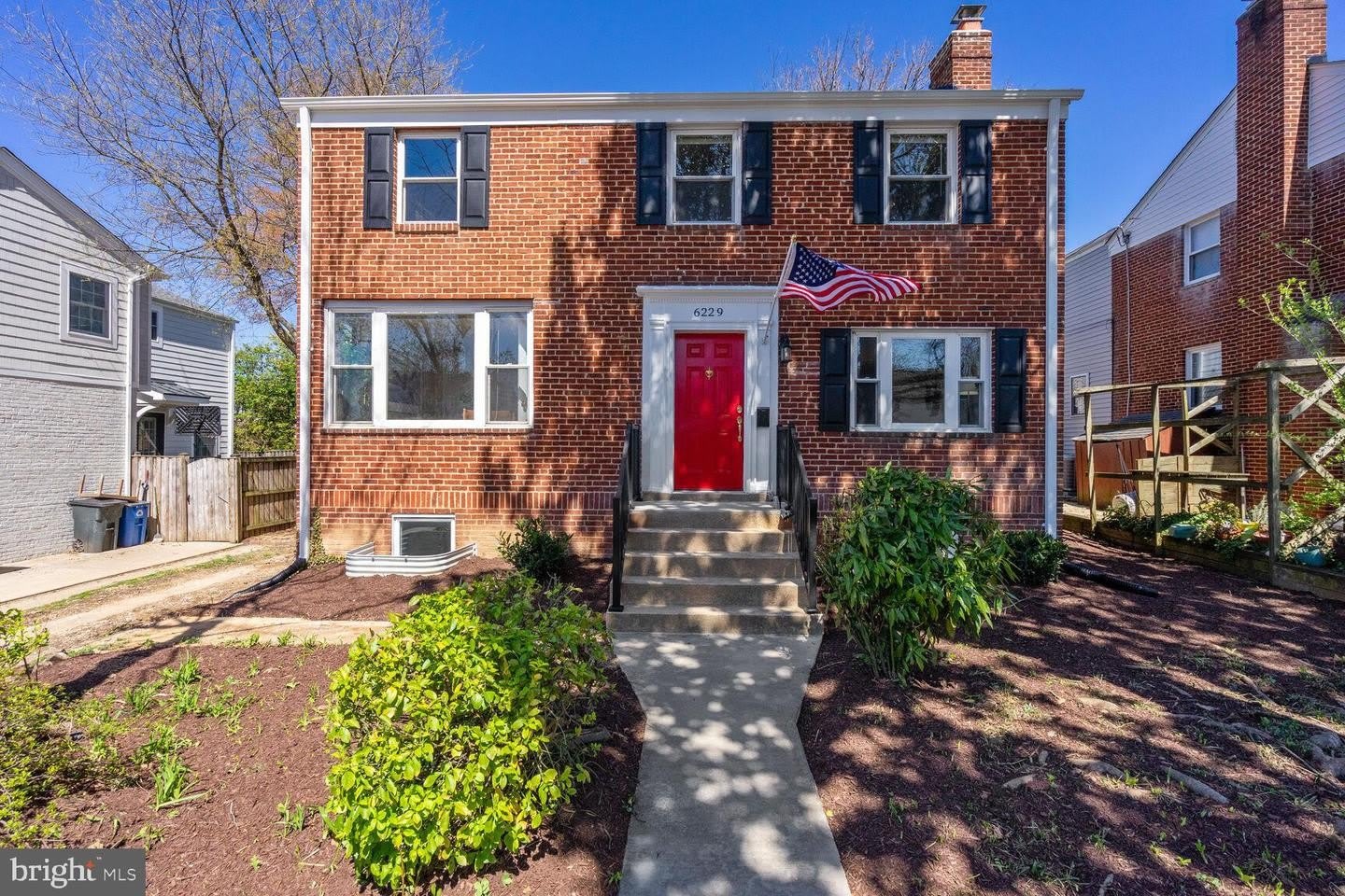 6229 27TH ST N – photo 1