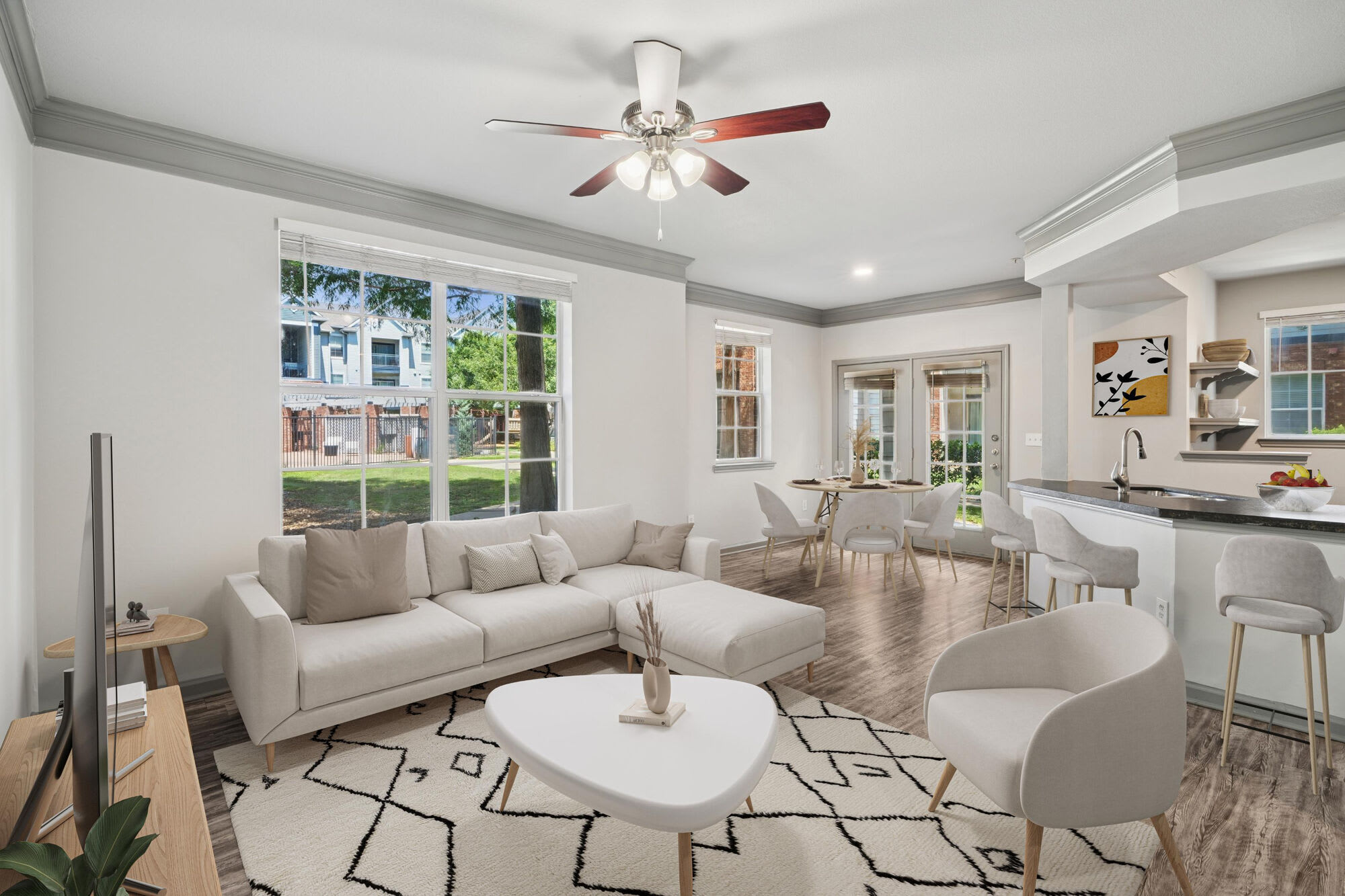 Belrose Apartment Homes – photo 4