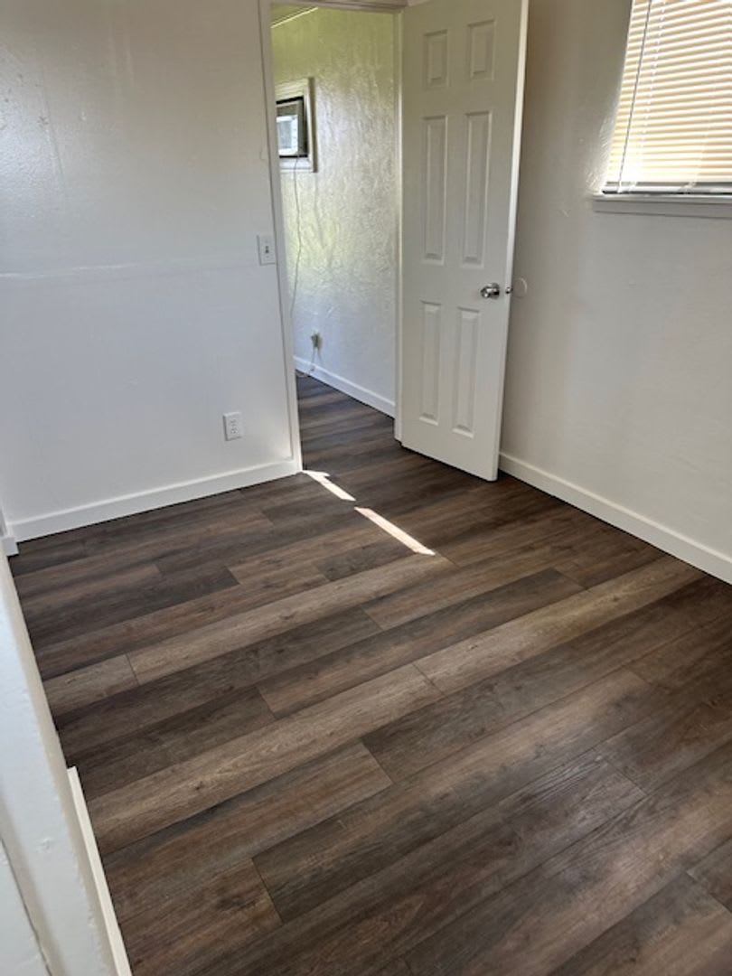 4445 Circle Place 2 – photo 3