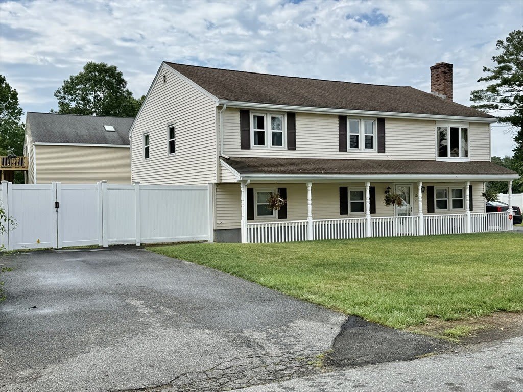 10 Sheridan St – photo 3