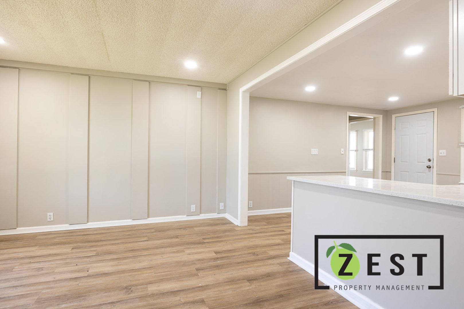 OPEN HOUSE- THURSDAY, SEPTEMBER 3rd from 630pm-7pm! BEAUTIFUL HOME! – photo 2