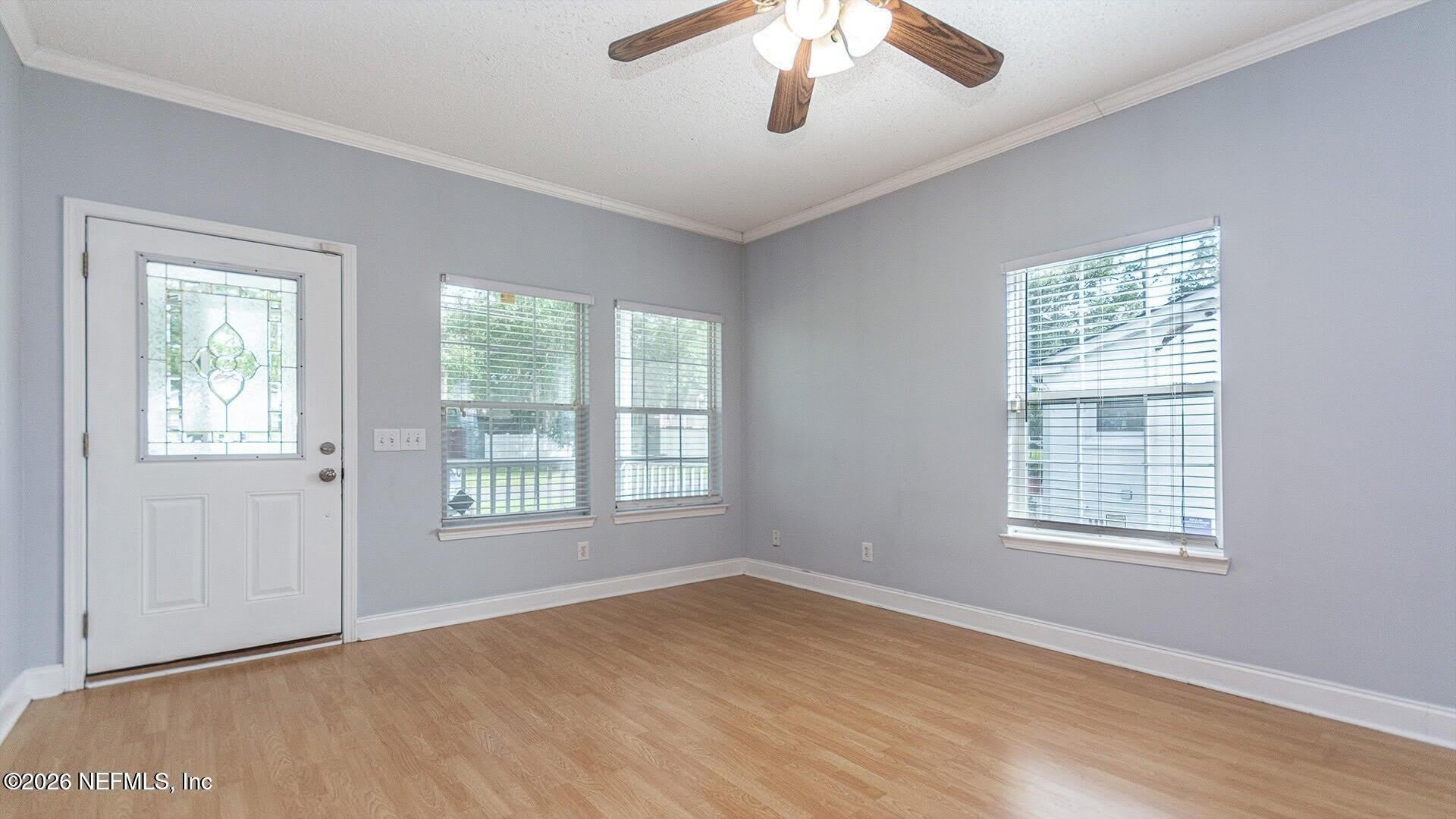 3237 MAYFLOWER Street S – photo 5