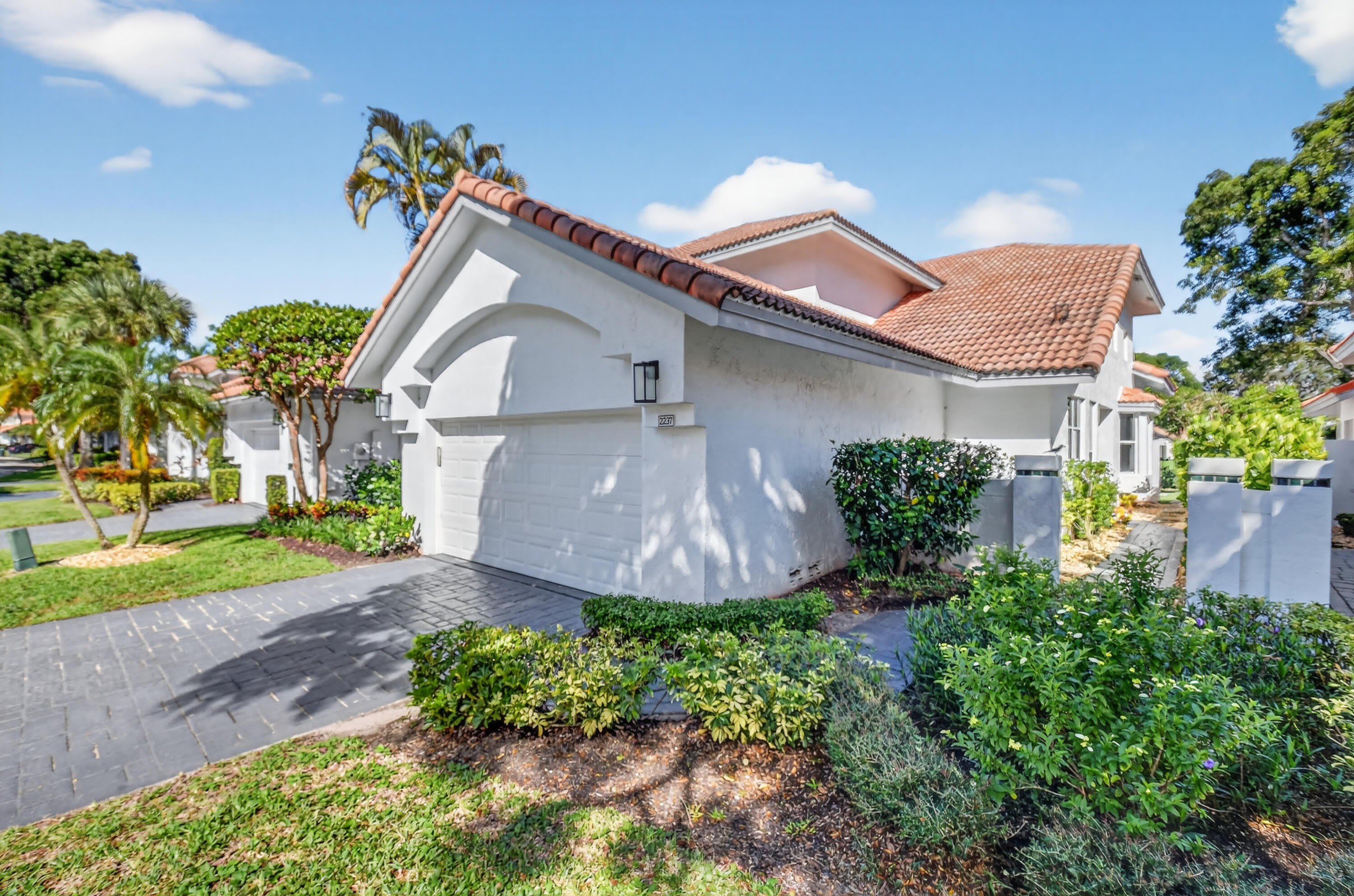 2237 NW 53rd Street – photo 3