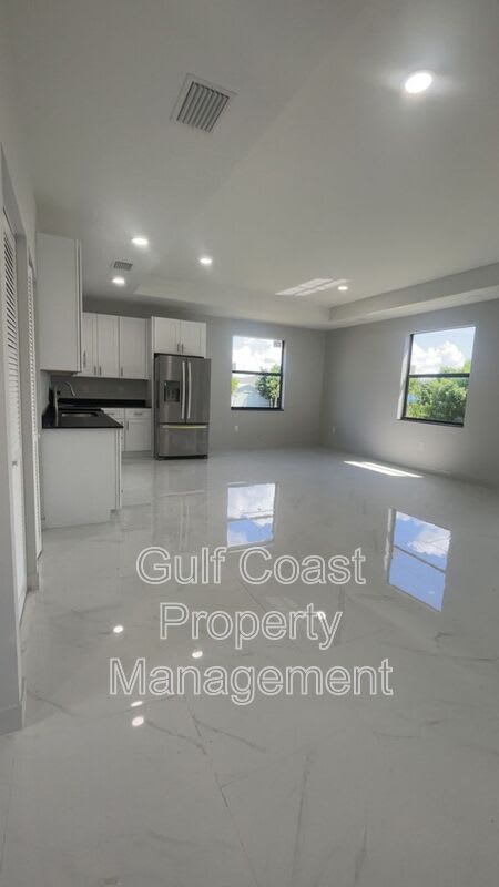 1114 NW 22nd Terrace – photo 4