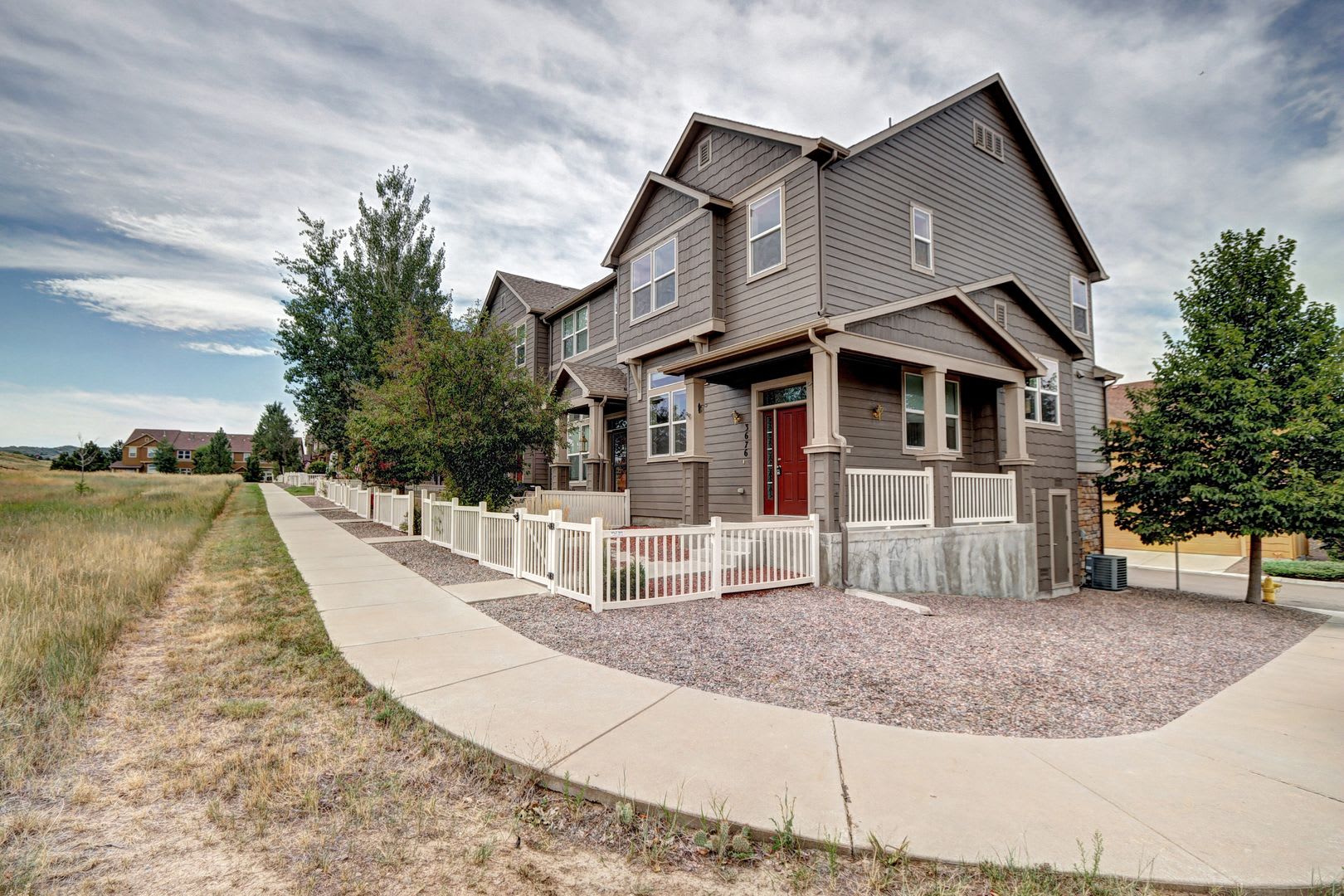 3 bed 3 bath Townhome in Morgans Run Castle Rock! – photo 1