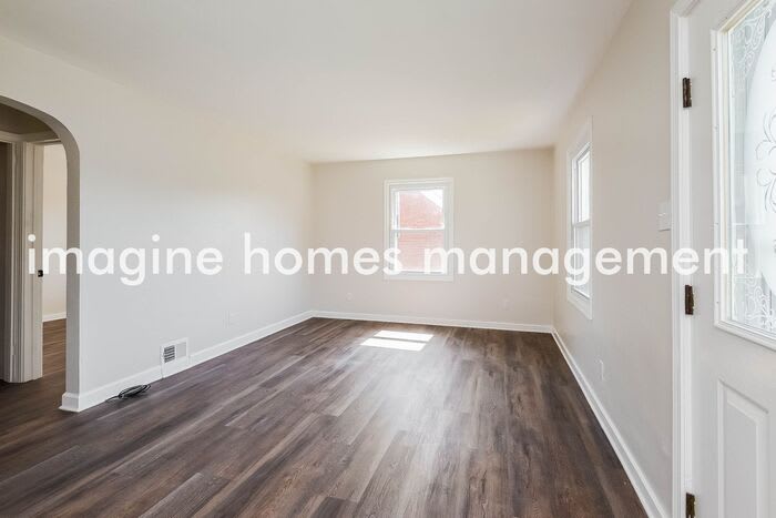 3017 Belleville Street – photo 4