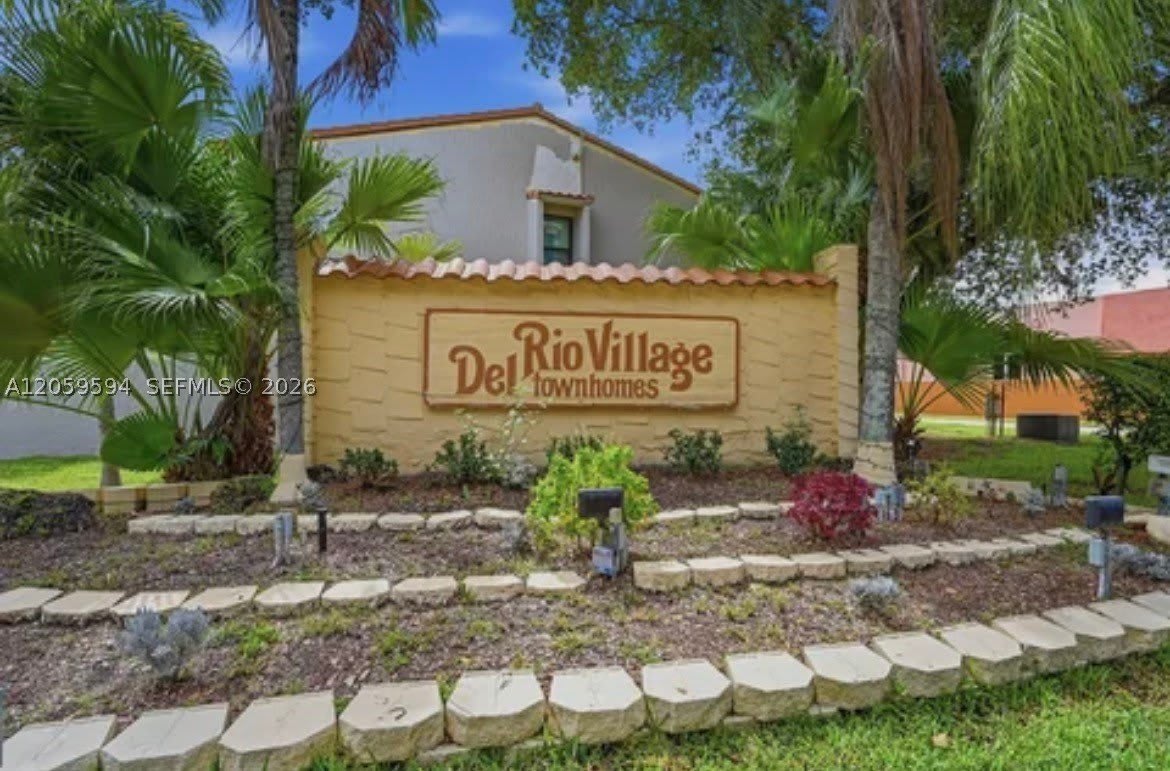 7732 Balboa St – photo 1
