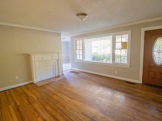 912 Meadowbrook Drive – photo 2