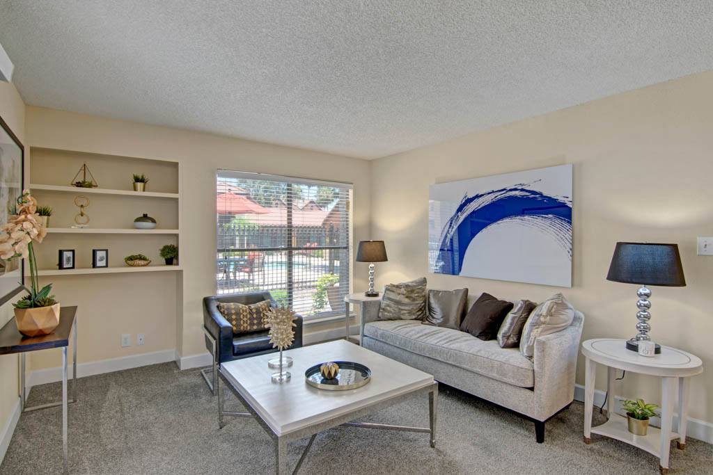Motif Apartment Homes – photo 4