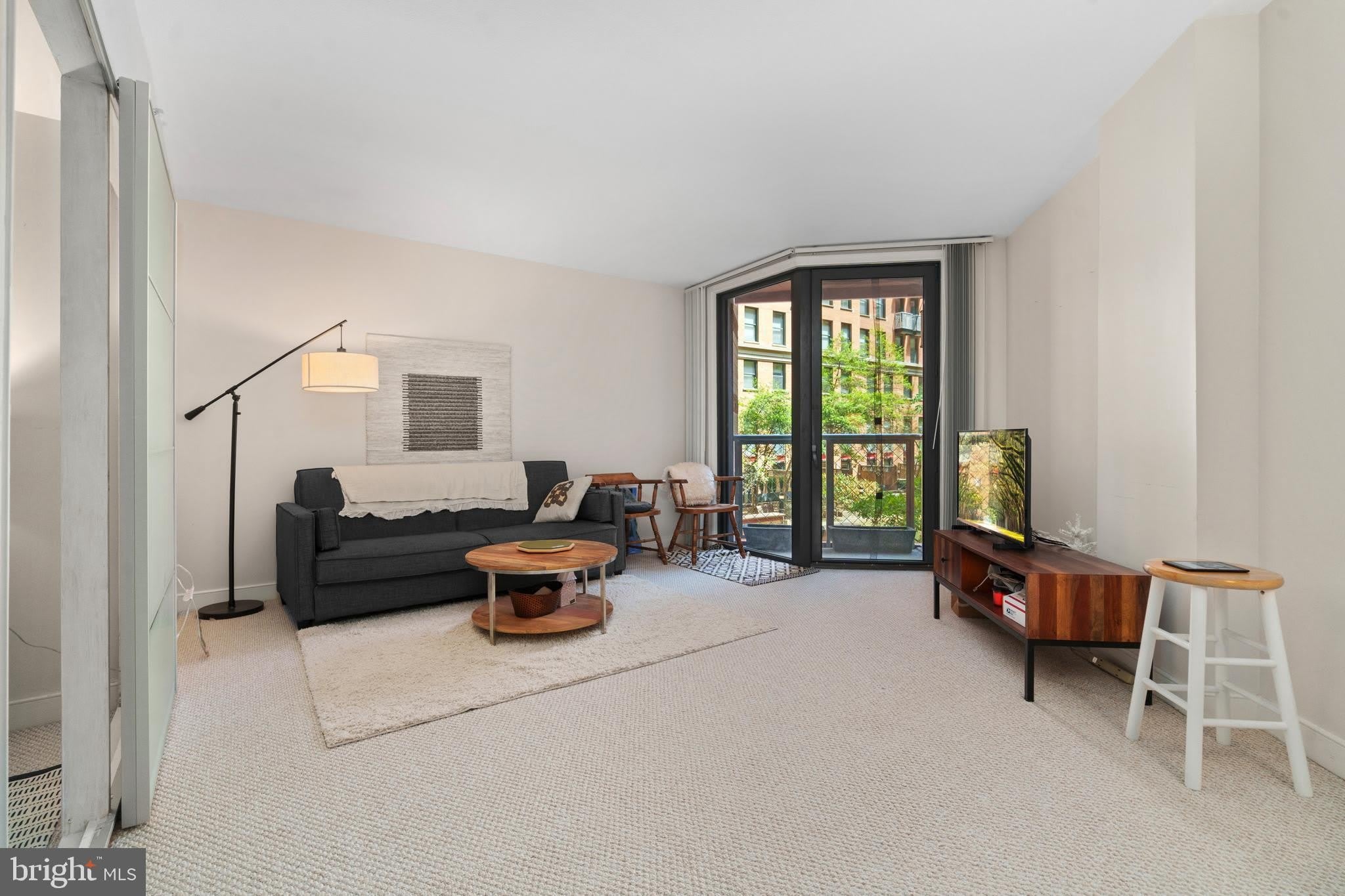 616 E Street NW – photo 2
