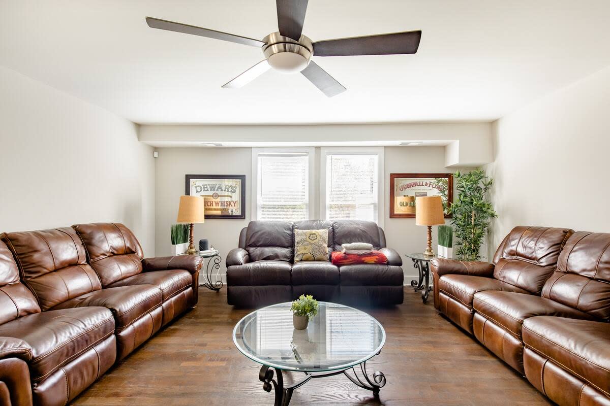 23 Ollie Street Northwest – photo 1