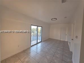 2389 NW 26th St – photo 4