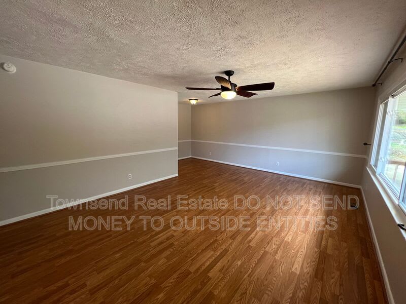 1905 McPherson Avenue – photo 3