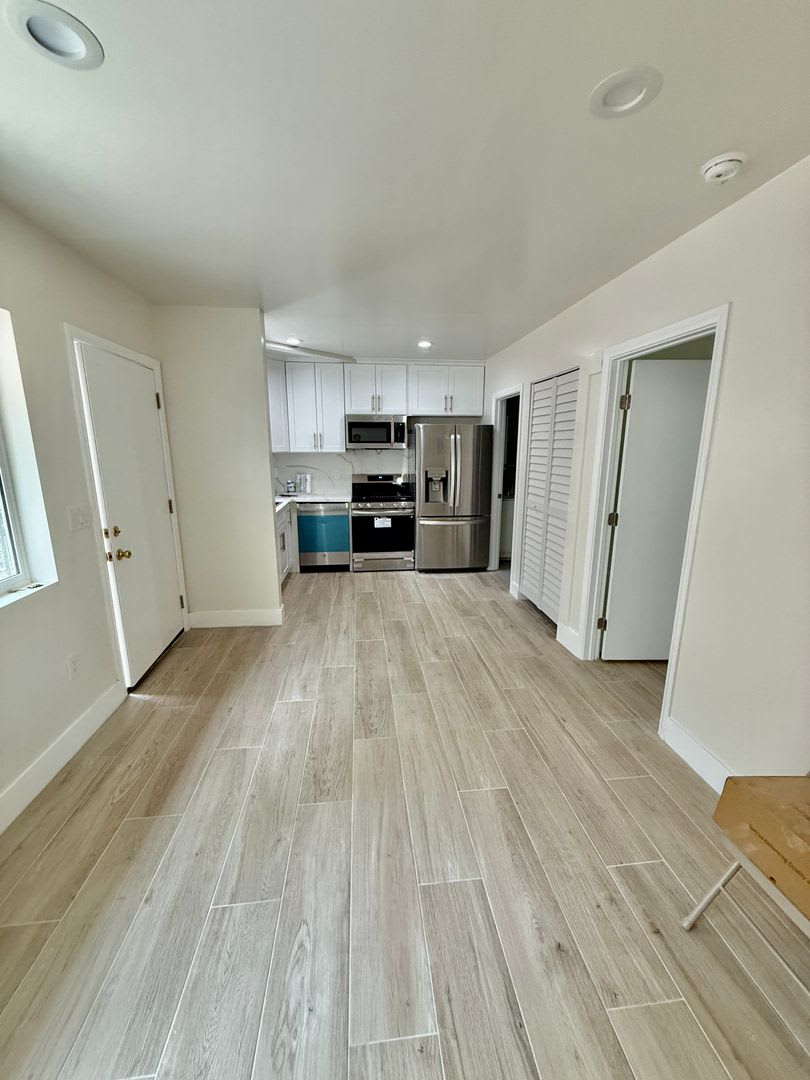 Brand-New Modern ADU in Corona — Utilities Included – photo 4
