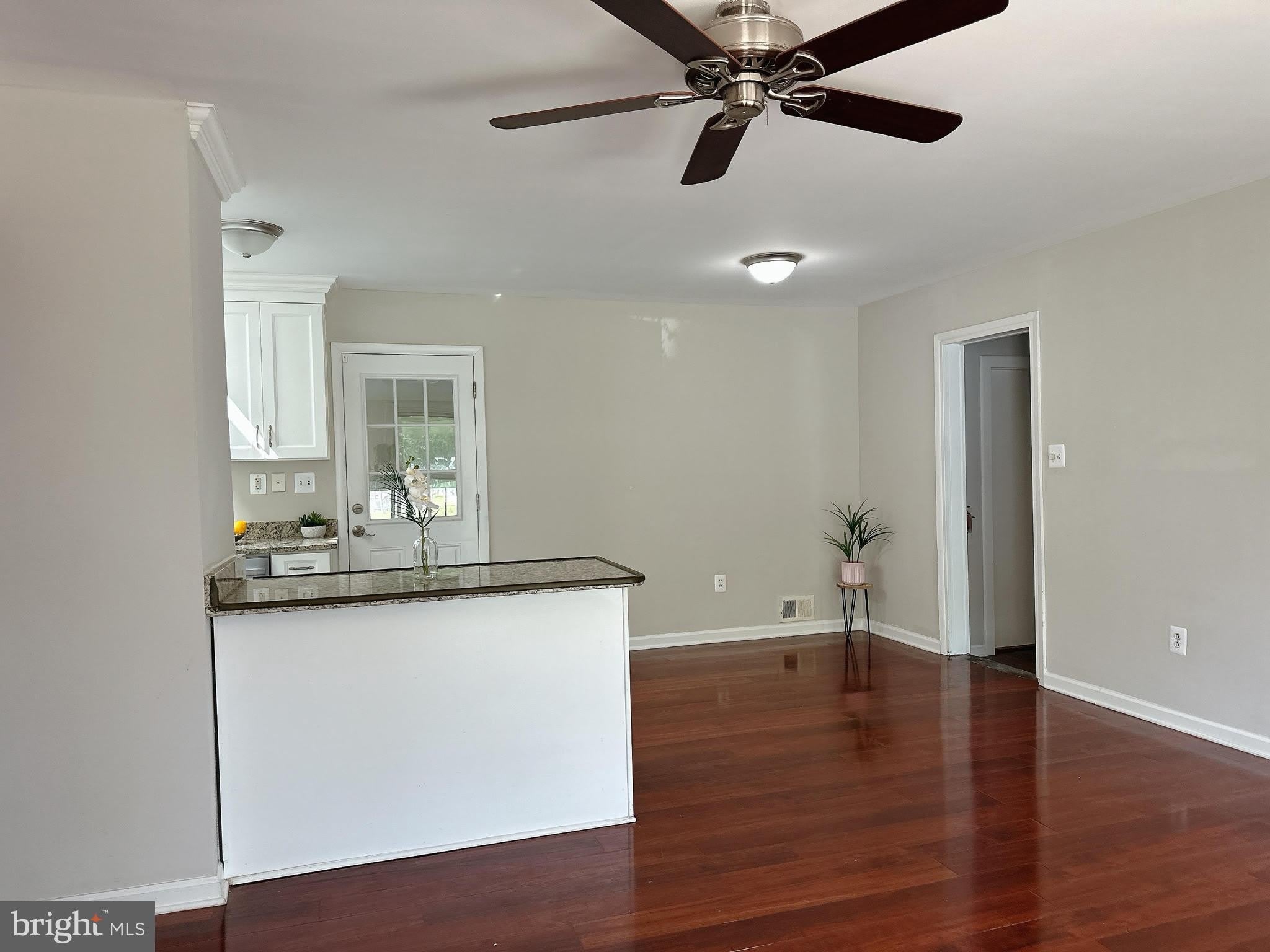 6732 HARRISON Lane – photo 5