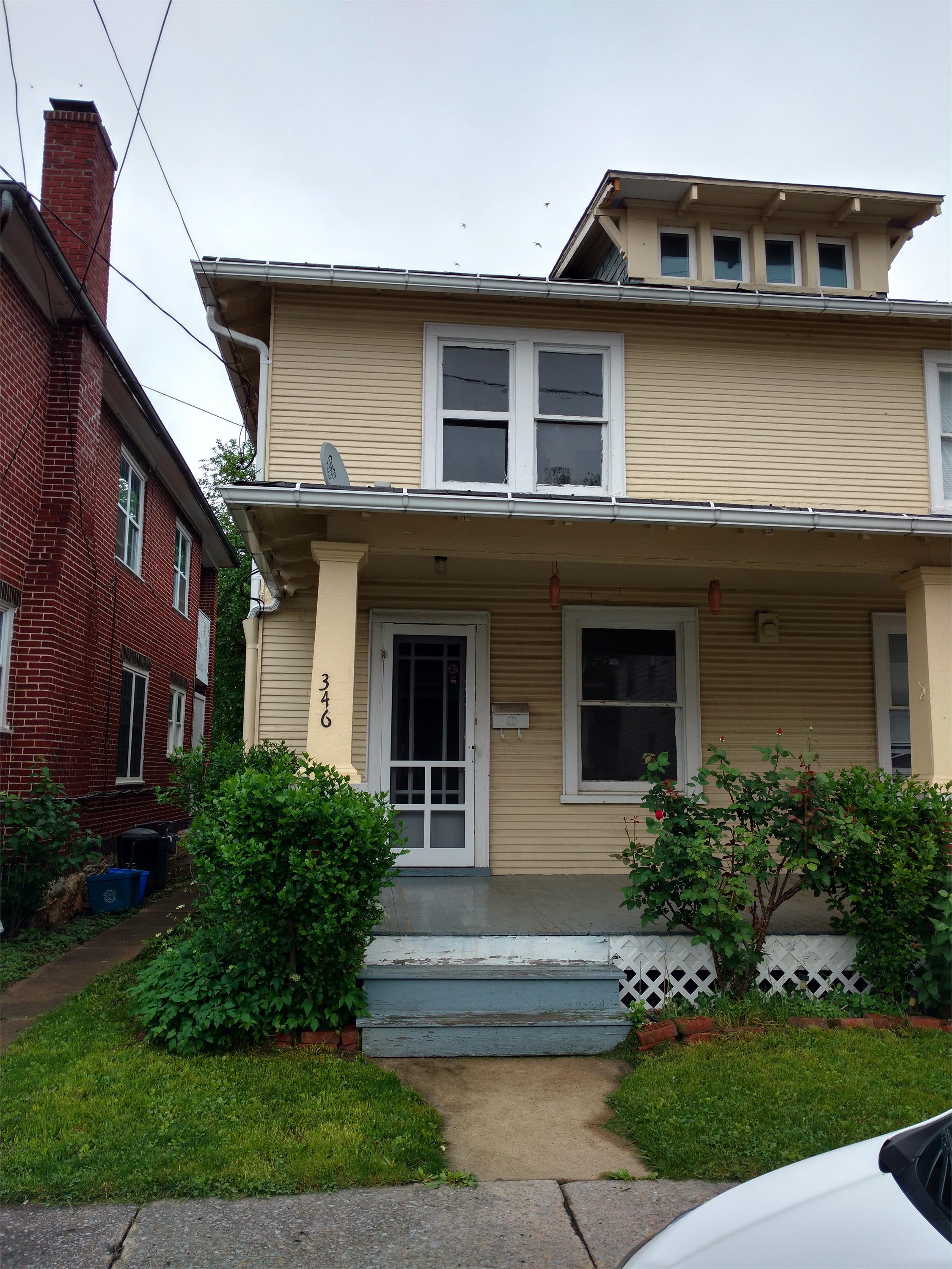346 Gray Avenue – photo 2