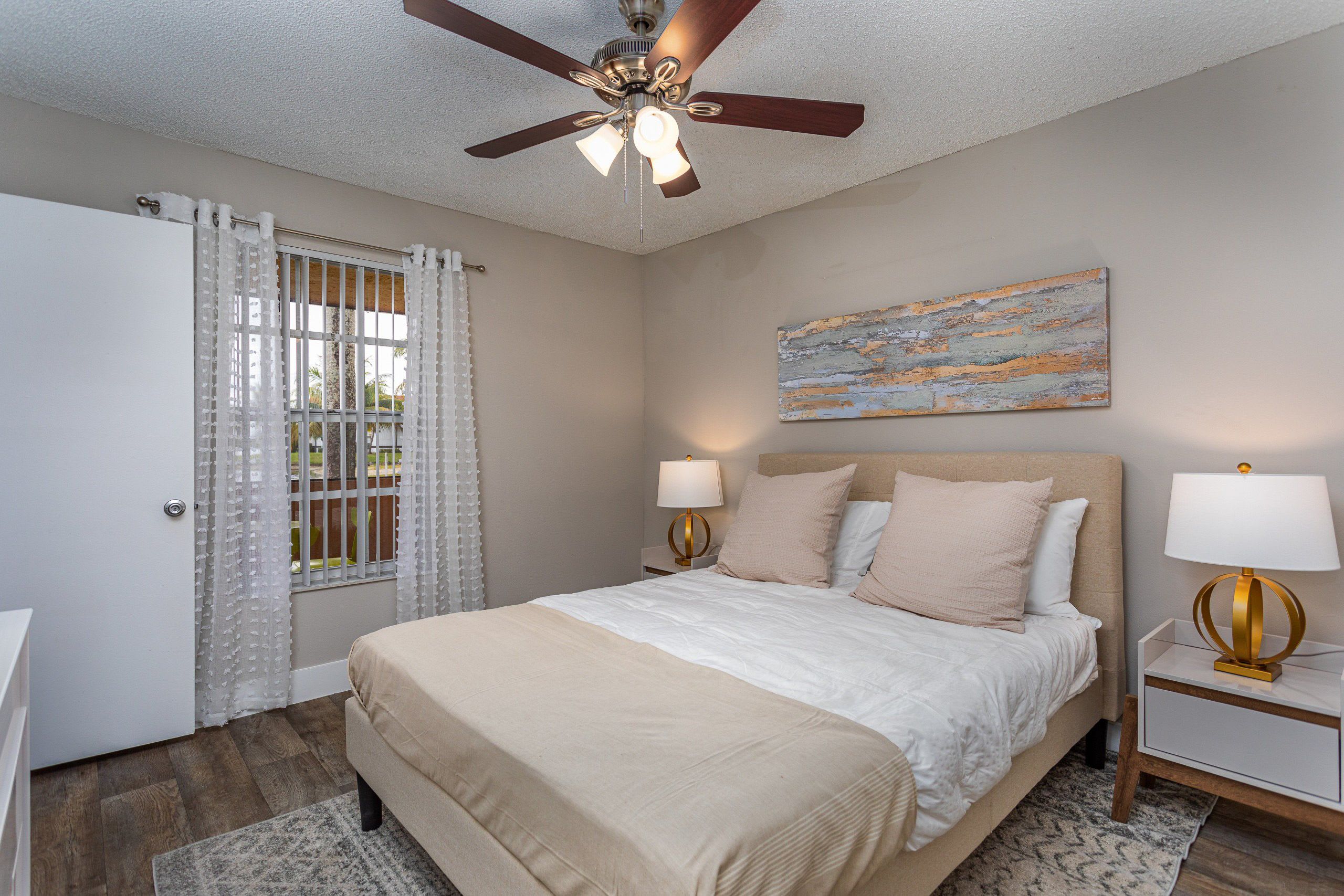 The Landings at Pembroke Lakes – photo 4